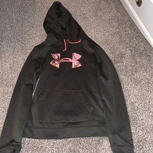 Under armor olive green camo hoodie